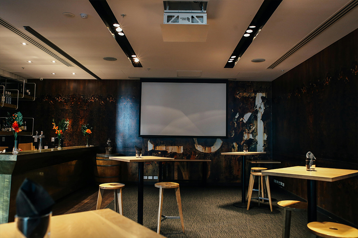 The Ultimate Restaurant Tech Buyers Guide: Essential Tools for a Seamless Dining Experience