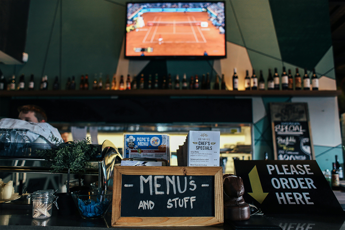 Maximizing Business Impact with Specialty TV Wall Mounts and Digital Signage Mounts