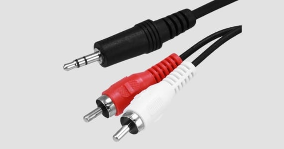 Monoprice 6ft 3.5mm Stereo Plug/2 RCA Plug Cable, Black