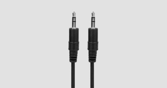 Monoprice 12ft 3.5mm Stereo Plug/Plug M/M Cable - Black