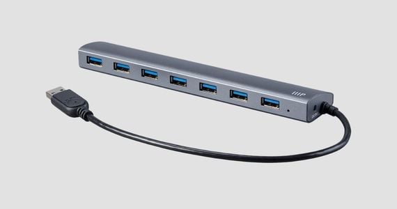 Monoprice USB 3.0 7-port Aluminum Hub with AC Adapter