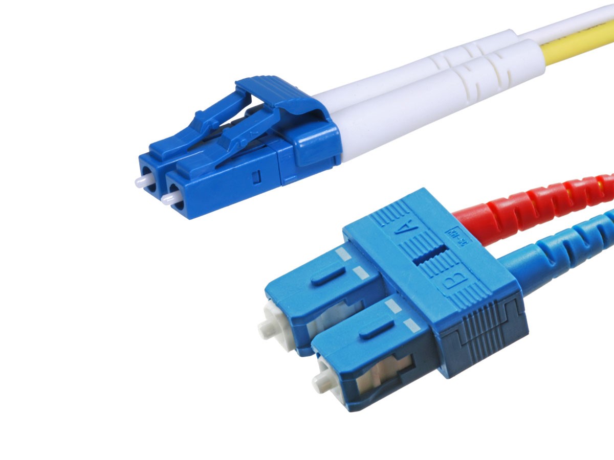 Monoprice Single-Mode Fiber Optic Cable - LC-SC UL 3mm 9/125 OFNR Duplex Yellow 6m