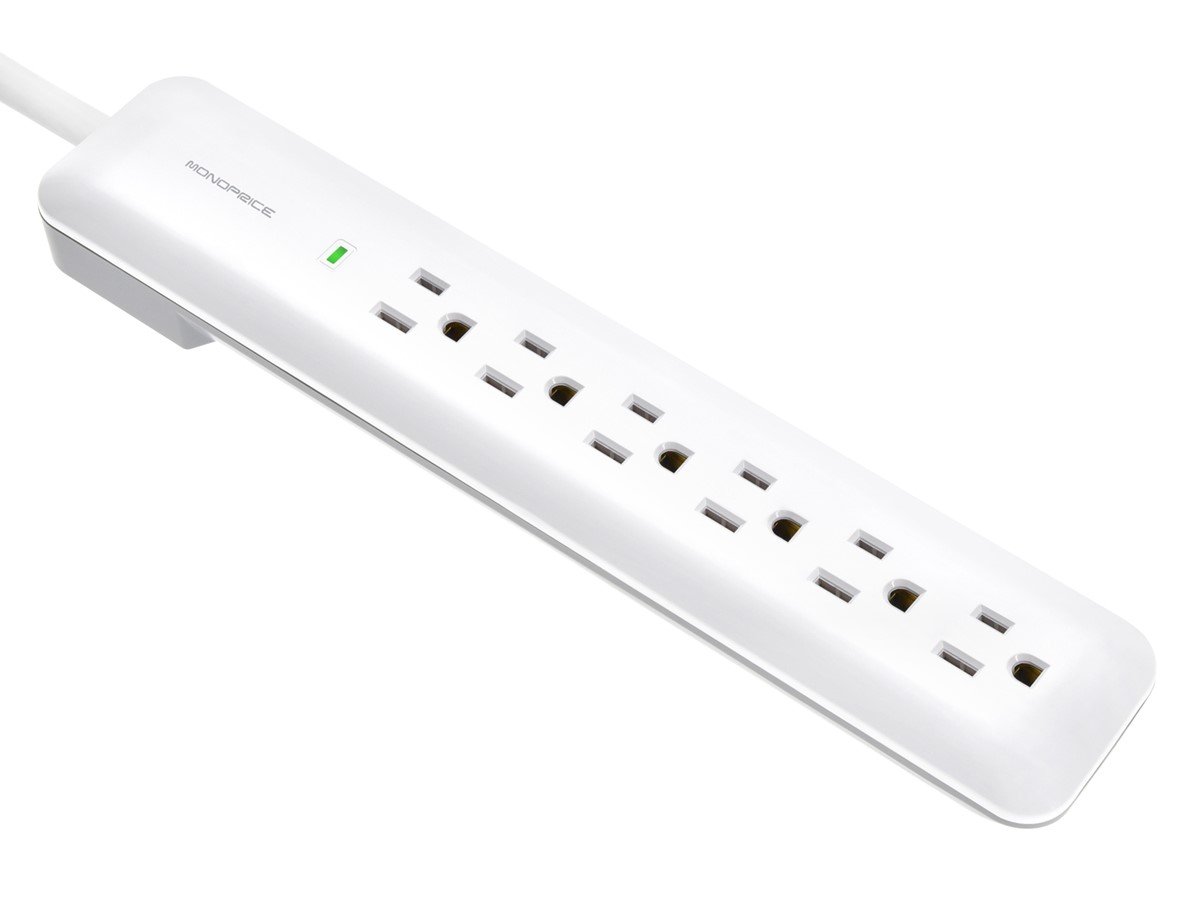 Monoprice 6 Outlet Slim Surge Protector Power Strip - 540 Joules, Clamping Voltage 500V