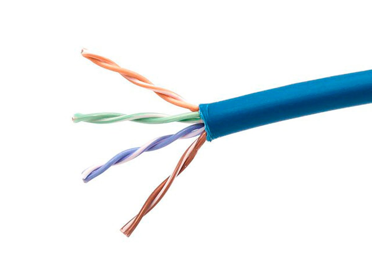 Monoprice Cat5e Ethernet Bulk Cable - Solid, 350MHz, UTP, CMP, Plenum, Pure Bare Copper Wire, 24AWG, No Logo, 1000ft, Blue, (UL)(TAA) - main image