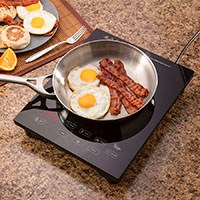 Strata Home by Monoprice 1800W Portable Induction Cooktop